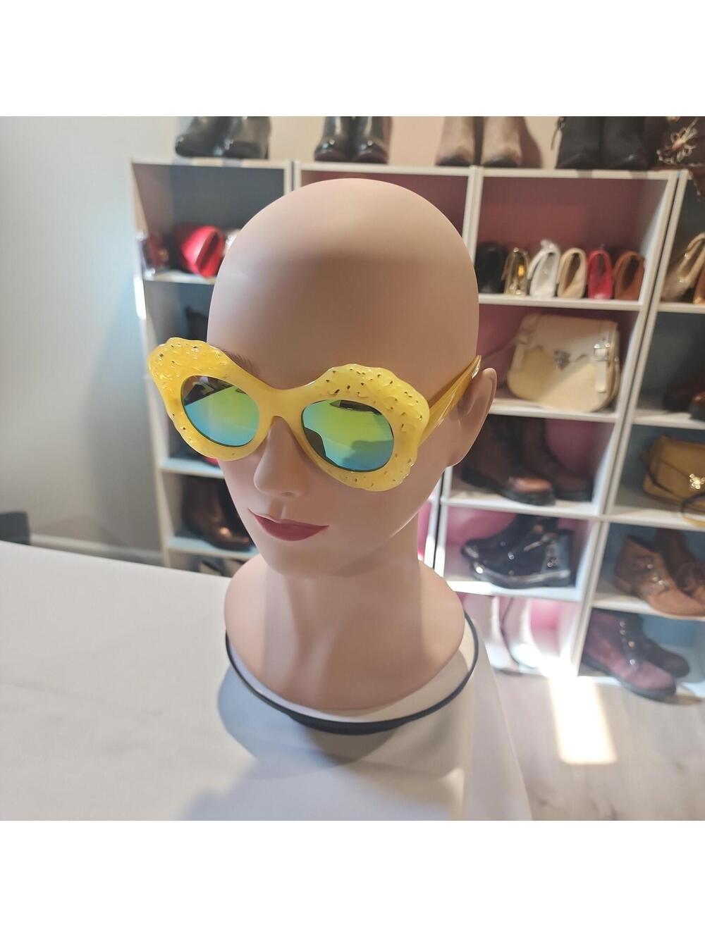 Women Oversized Yellow Sunglasses